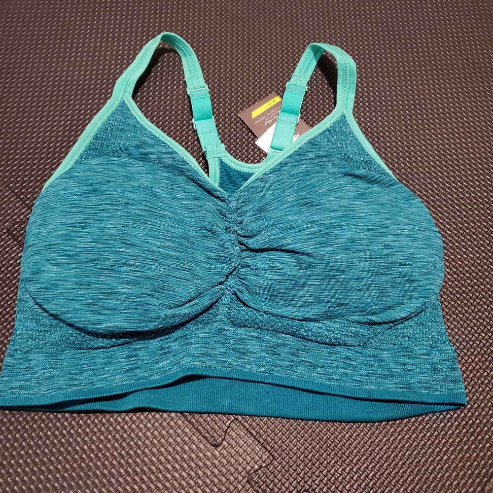 Nwt old navy sport bra green size L